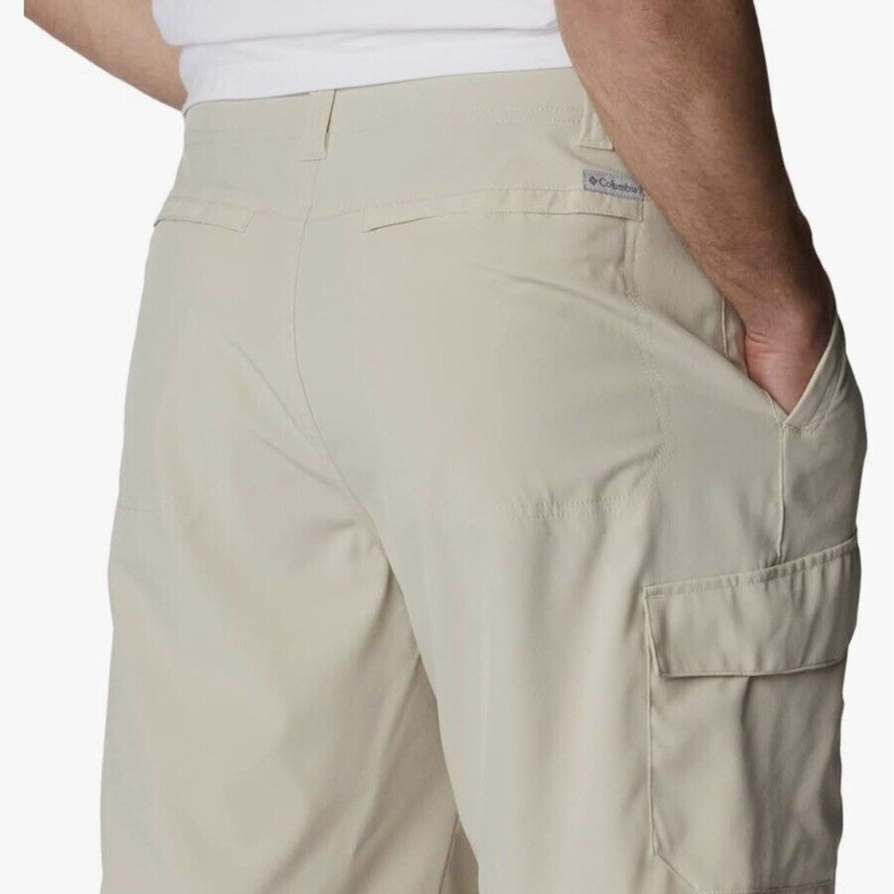 Columbia‎ Men's Shorts Eaglecrest Beige 10" Inseam UPF Omni-Shade Sz 42R NEW